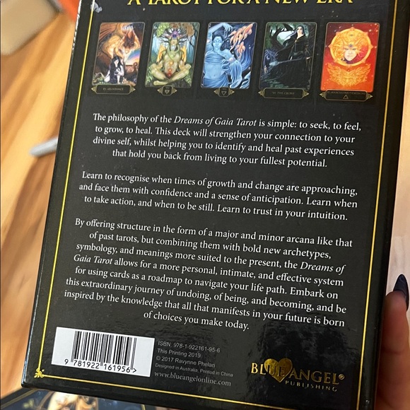 Dreams of Gaia Tarot Deck - Picture 2 of 2